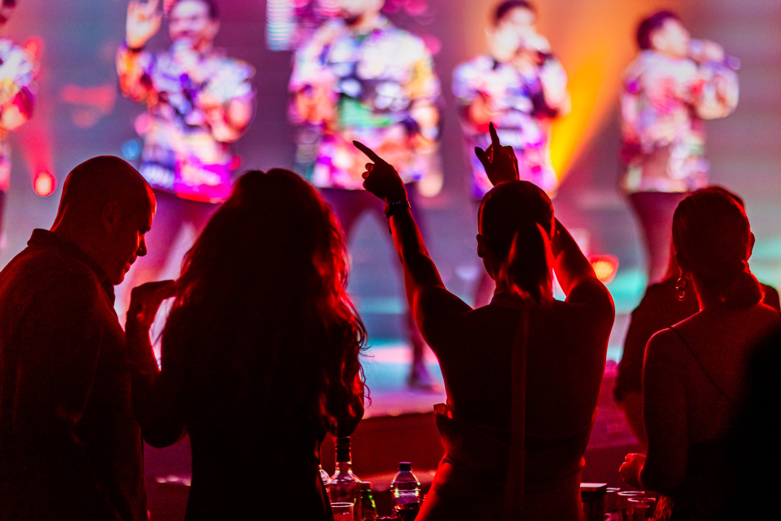 Top 3 planes para vivir la noche en Cancún